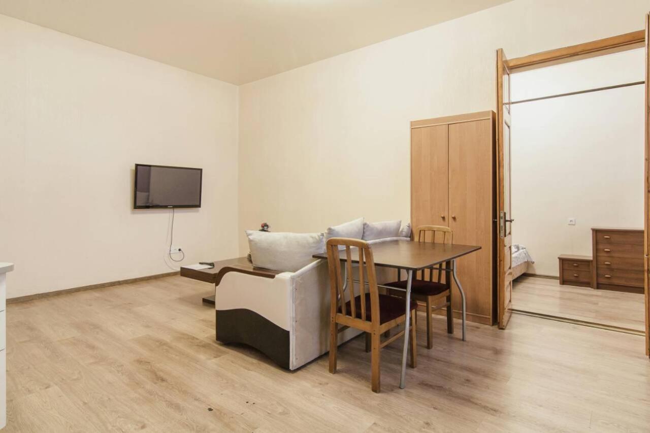 Deribas Apartments Odessa Eksteriør bilde